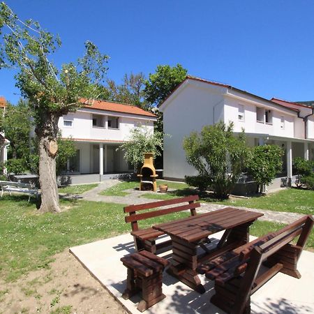 Villas Corinthia Baska  Ruang foto