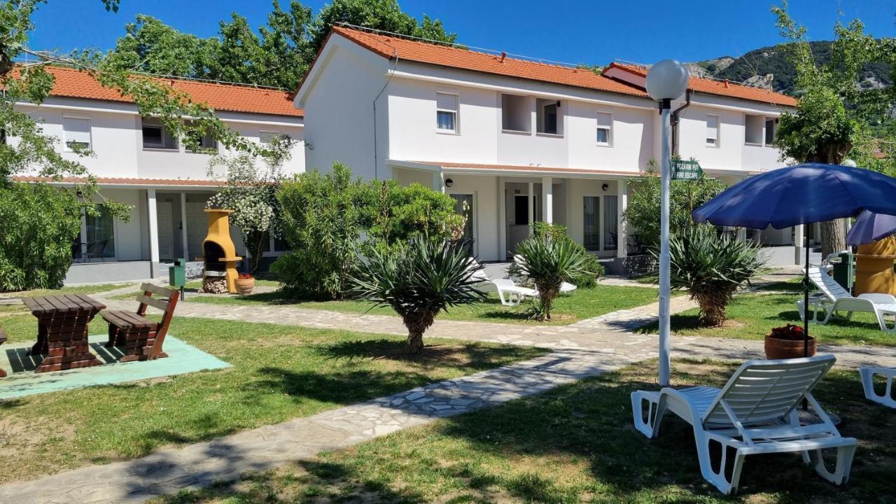 Villas Corinthia Baska  Bagian luar foto