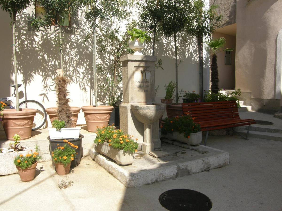 Villas Corinthia Baska  Bagian luar foto